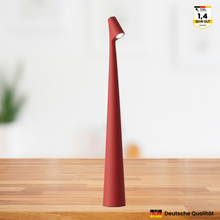 Lade das Bild in den Galerie-Viewer, AuraLux - Designer-Luxuslampe neu definiert