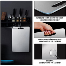 Lade das Bild in den Galerie-Viewer, TitanX Schneidebrett aus 100% Reintitan
