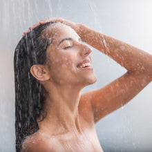 Lade das Bild in den Galerie-Viewer, Hautglanz Beauty Duschkopf - sichtbar schönere Haut